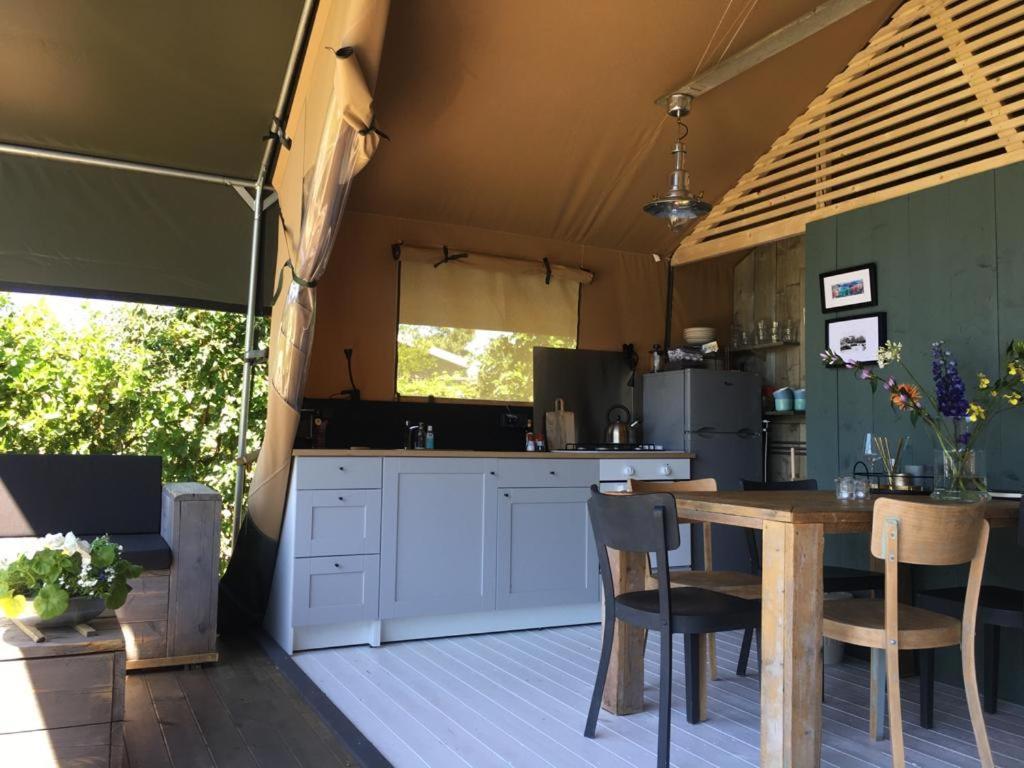 Glamping Aan De Plas Vinkeveen Exteriér fotografie